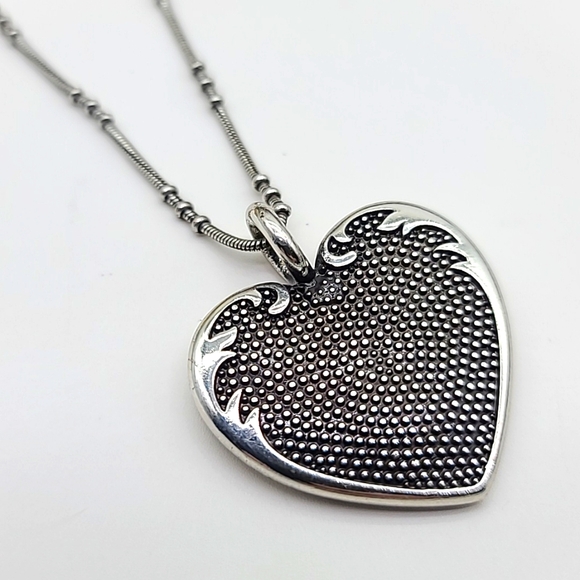 Brighton "CORDOBA HEART" Reversible Pendant Worn 1x!! MSRP $58 Beautiful 🖤❤️ - Picture 5 of 10